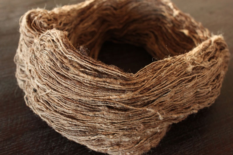Tassar Silk – Medium-sized Thread (Bou)